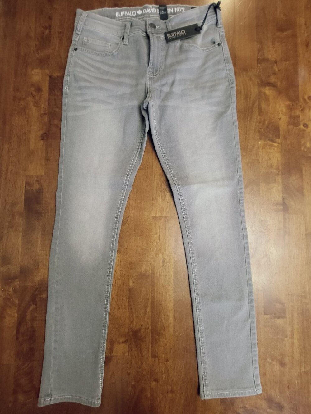 Buffalo David Britton ~ Sz 30/30 ~ Light Gray Jeans ~ NWT